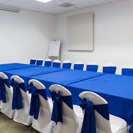 Holiday Inn Express Managua By Ihg Esterno foto