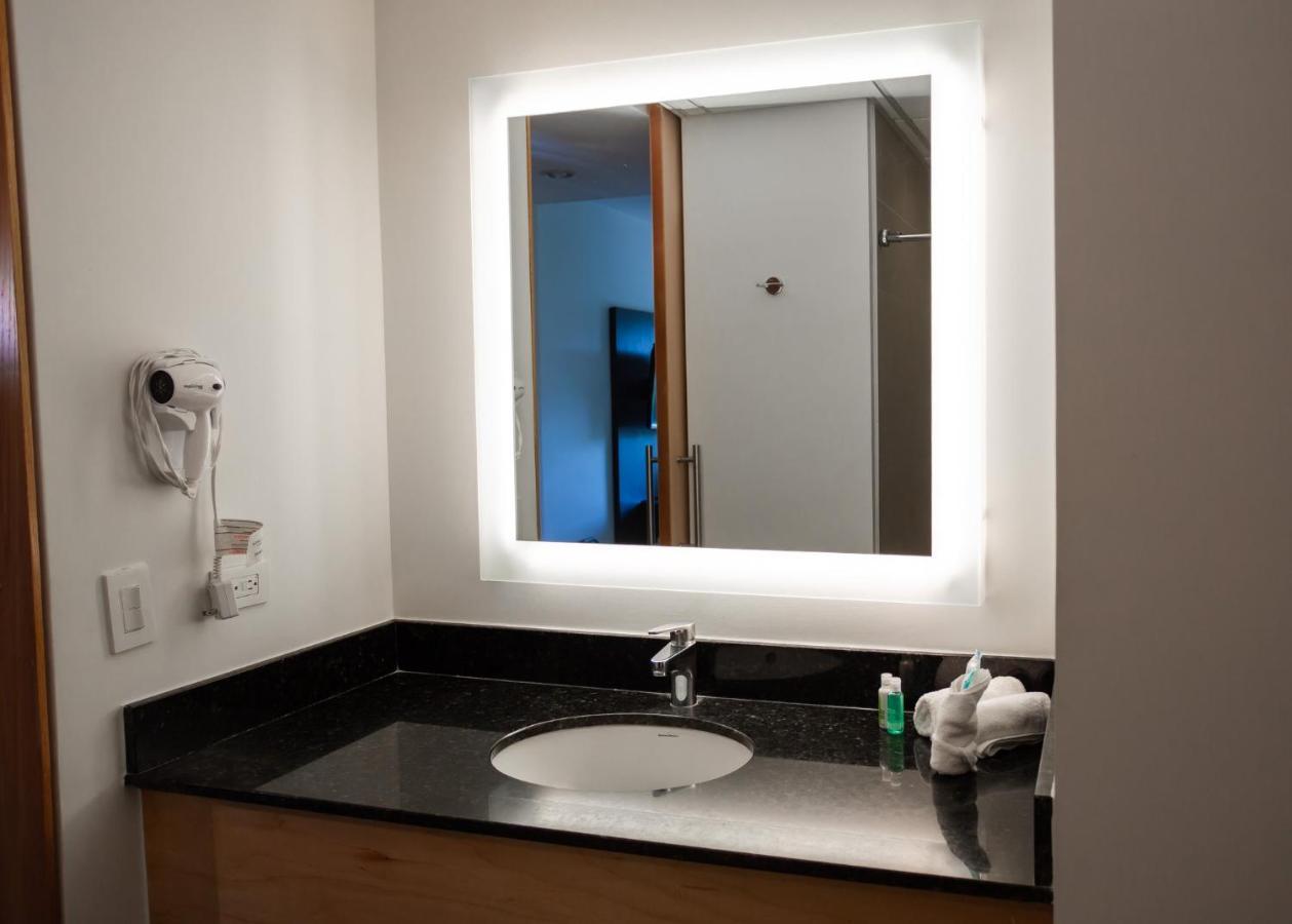 Holiday Inn Express Managua By Ihg Esterno foto