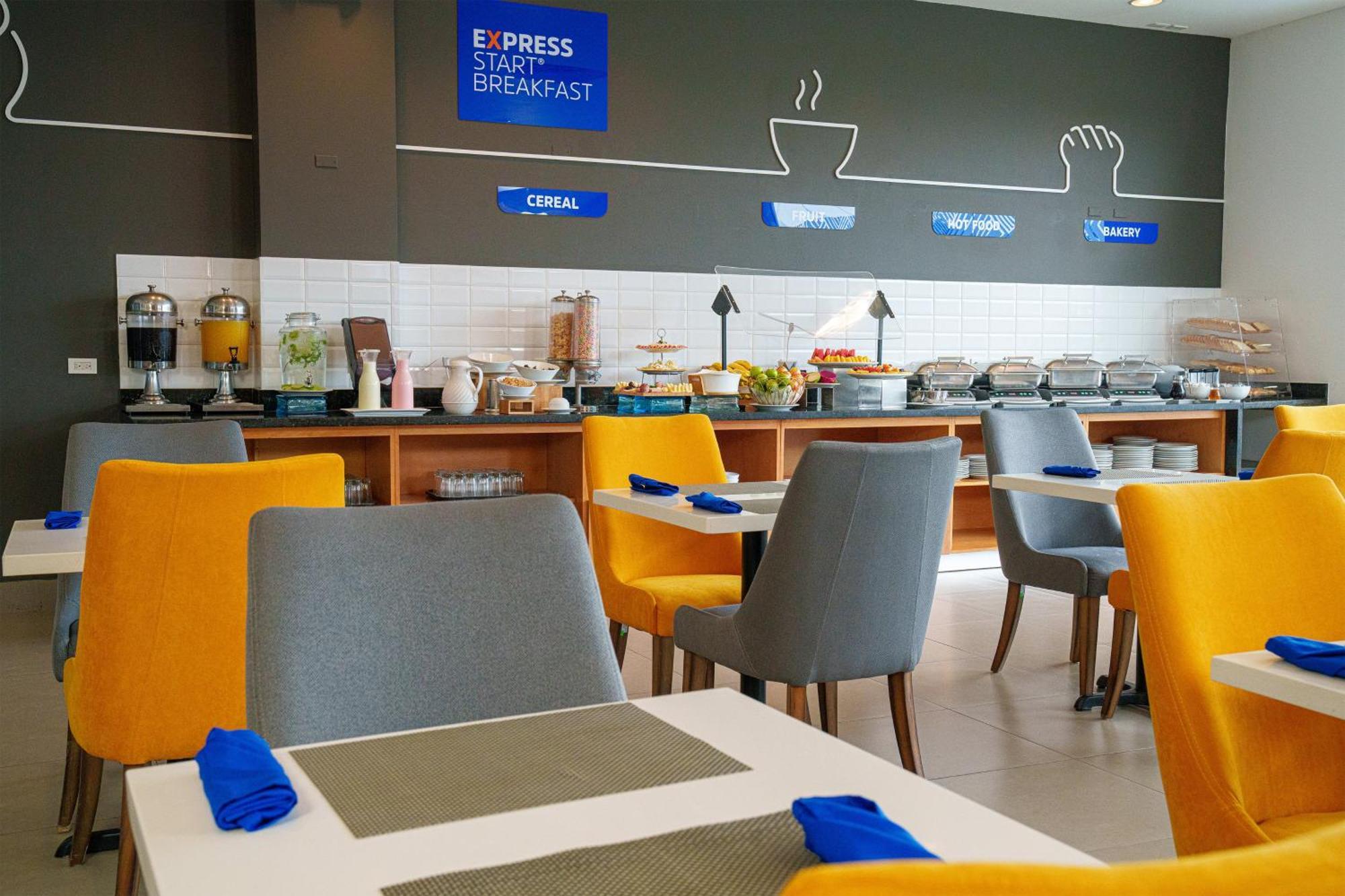 Holiday Inn Express Managua By Ihg Esterno foto