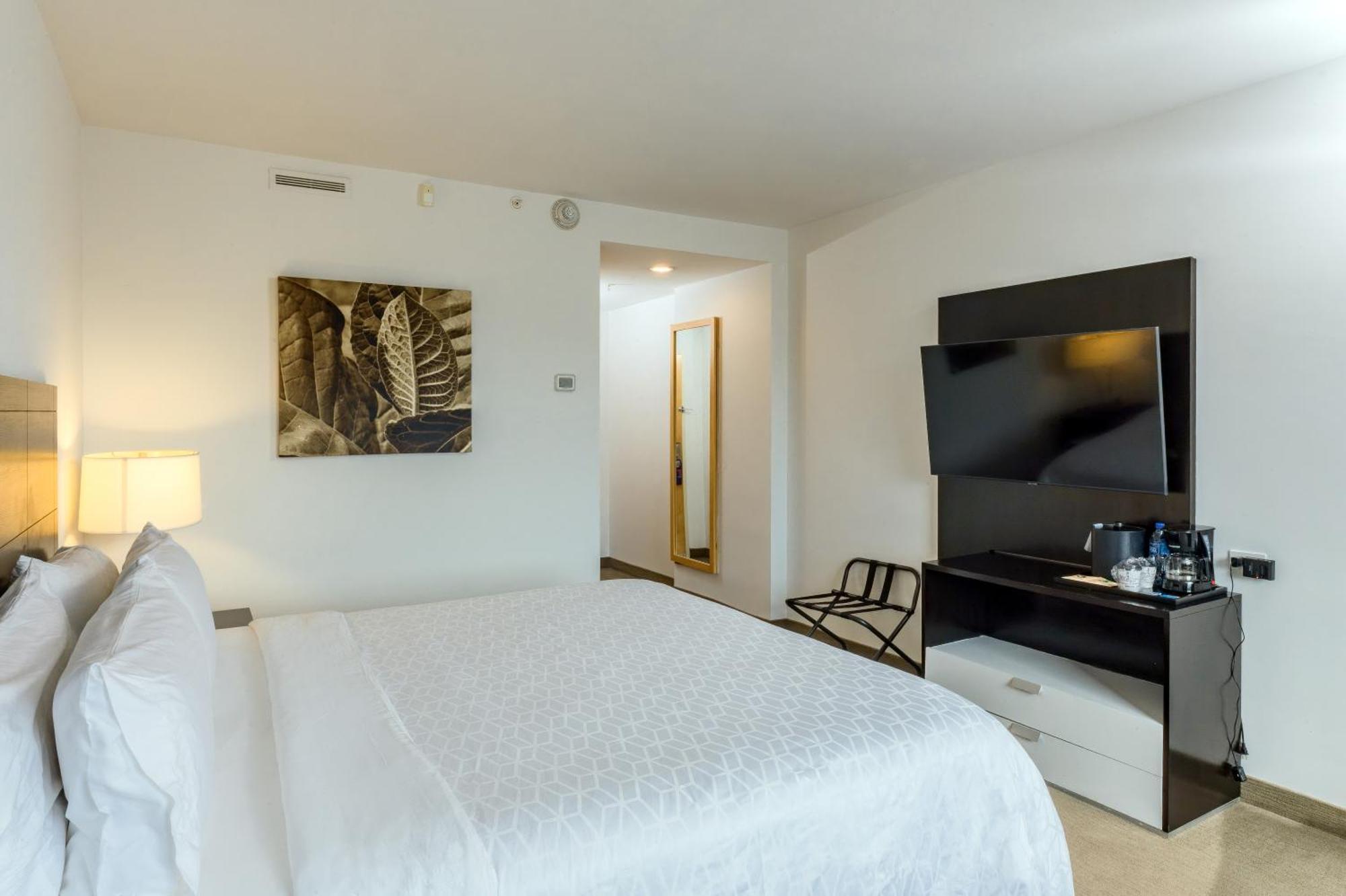 Holiday Inn Express Managua By Ihg Esterno foto